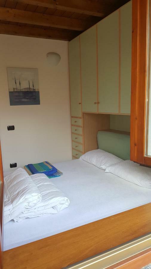 A Due Passi Dalla Spiaggia Colico Buitenkant foto